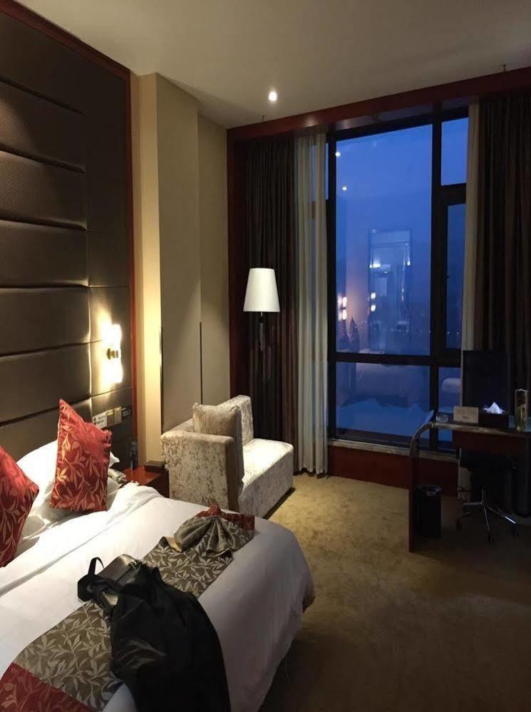 Yichang Kaishengmeiji Hotel 宜昌 外观 照片